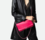 Pochette Rock piel granulada rojo